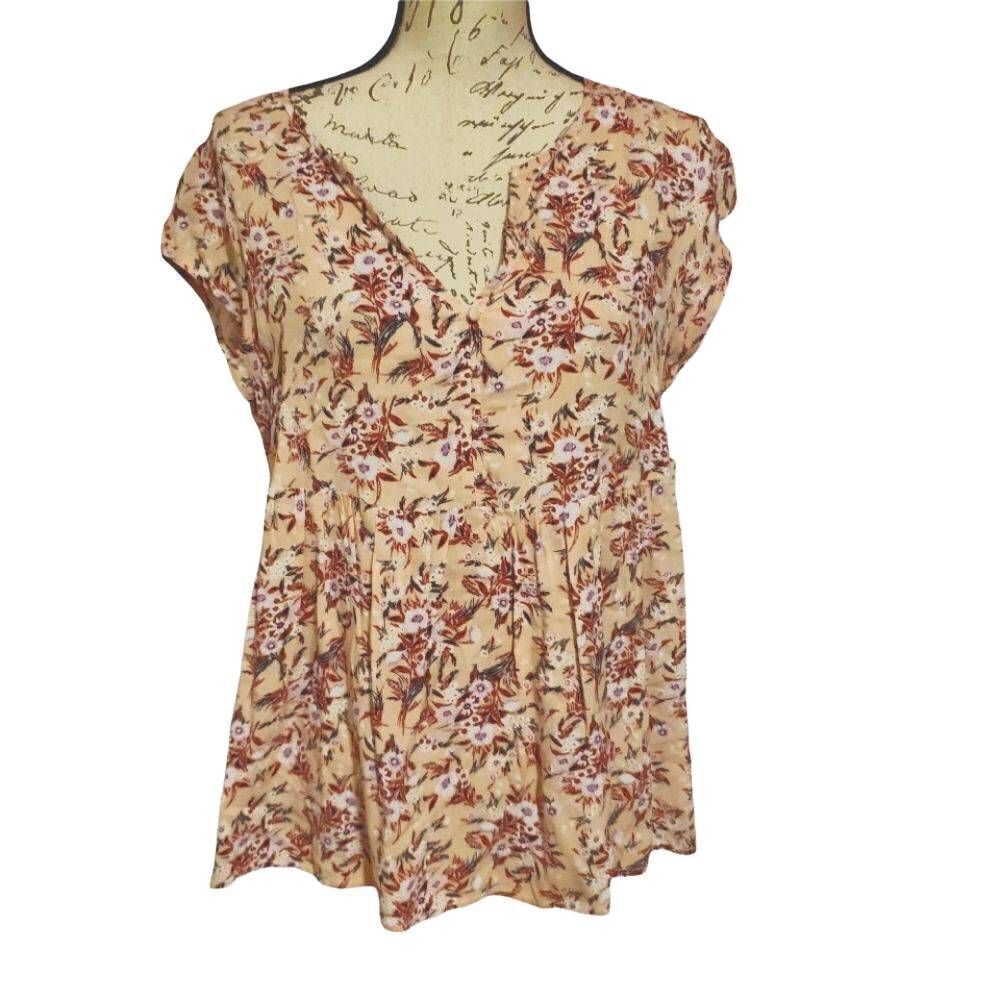 Caslon Ladies Size Medium Pink Smoke Meadow Floral Peasant Style Blouse